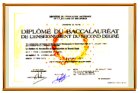 Diplome.jpg (5624 bytes)